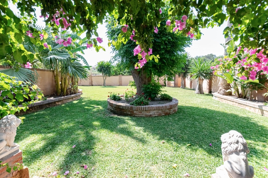 Comoda casa de 4 dormitorios Alhaurin de la Torre Comfortable 4 bedroom home Alhaurin de la Torre Casă confortabilă cu 4 dormitoare Alhaurin de la Torre Maison confortable de 4 chambres à Alhaurin de la Torre